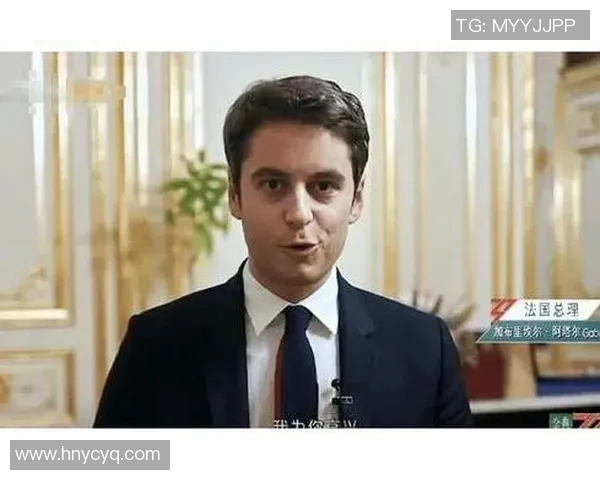 中国人热议足球明星身份猜测与分析引发全民关注与讨论 中国人热议足球明星身份猜测与分析引发全民关注与讨论